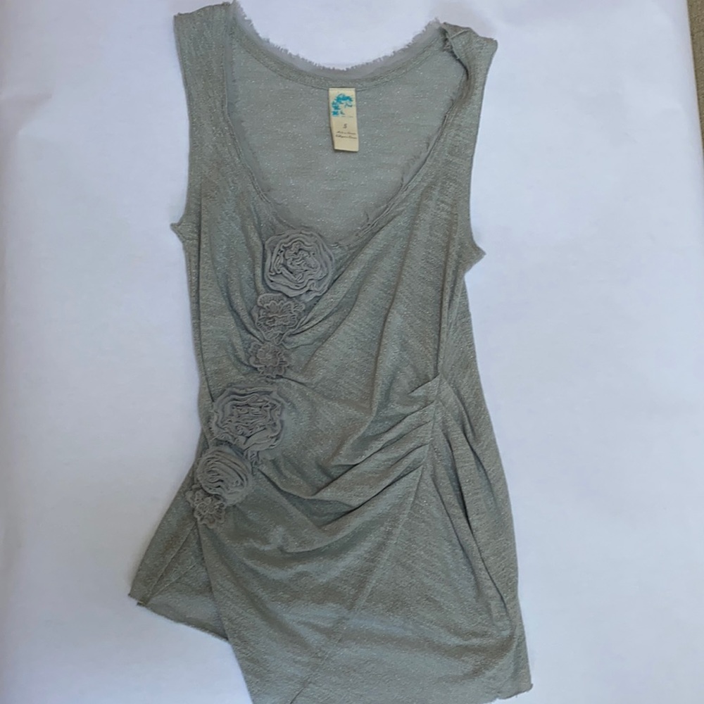 Anthropologie Lt Grey Tank with Rosettes, S